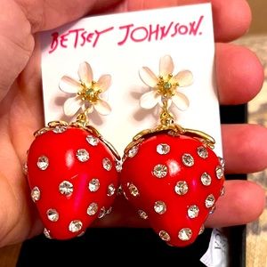 NWT Betsey Johnson strawberry glass earrings.
